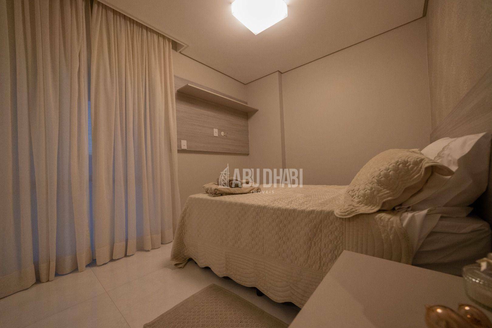 Apartamento à venda com 3 quartos, 134m² - Foto 11