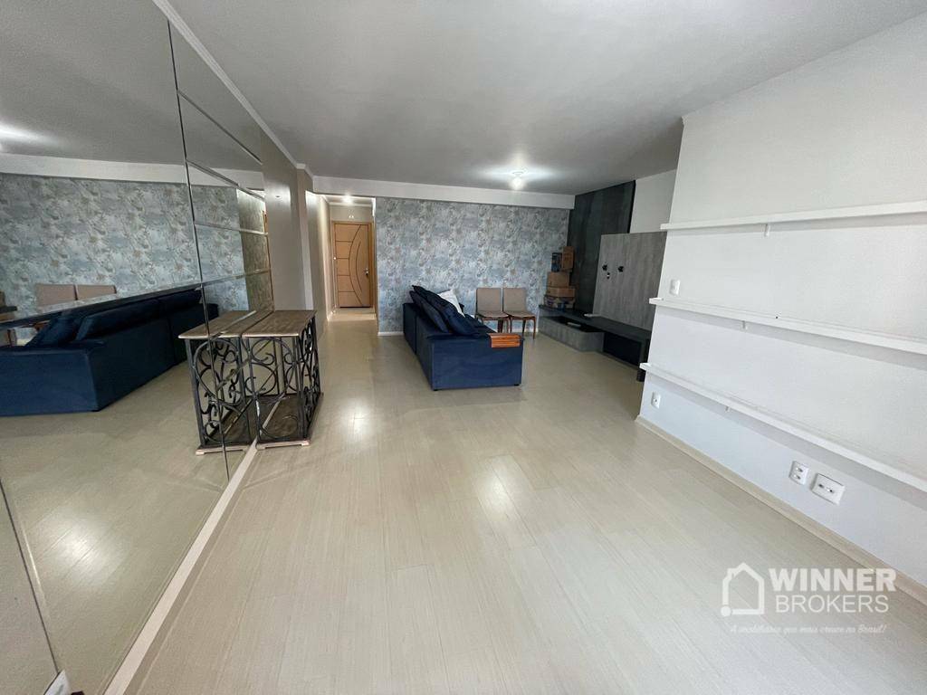 Apartamento à venda com 3 quartos, 178m² - Foto 4