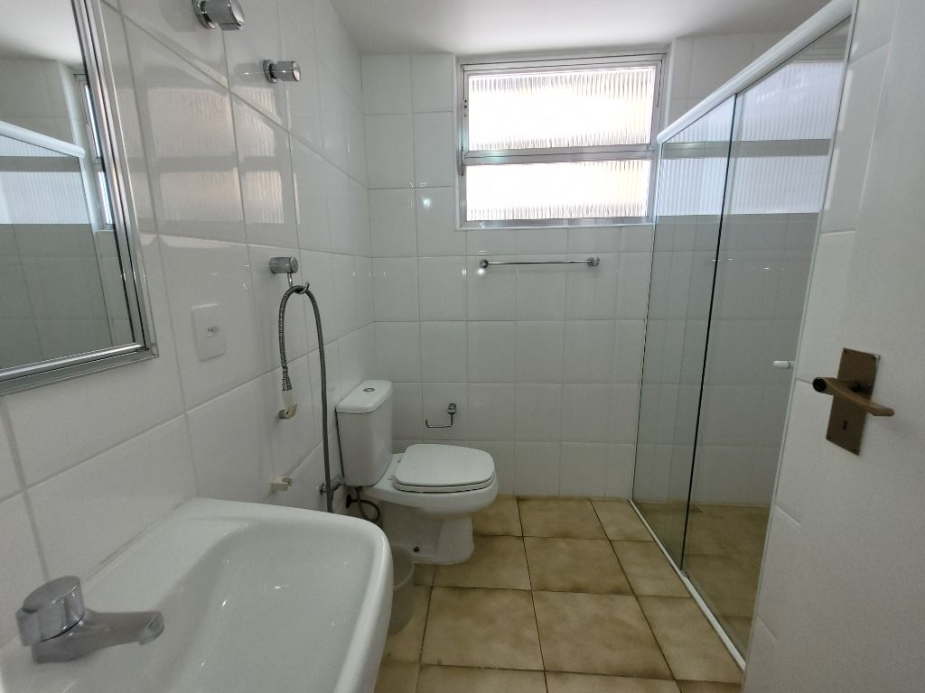 Apartamento à venda com 3 quartos, 140m² - Foto 13