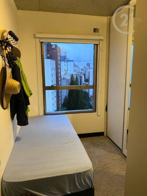 Apartamento à venda com 2 quartos, 74m² - Foto 13