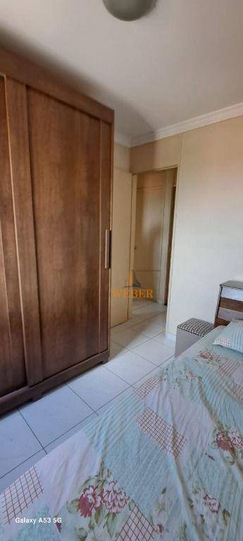 Apartamento à venda com 3 quartos, 61m² - Foto 12