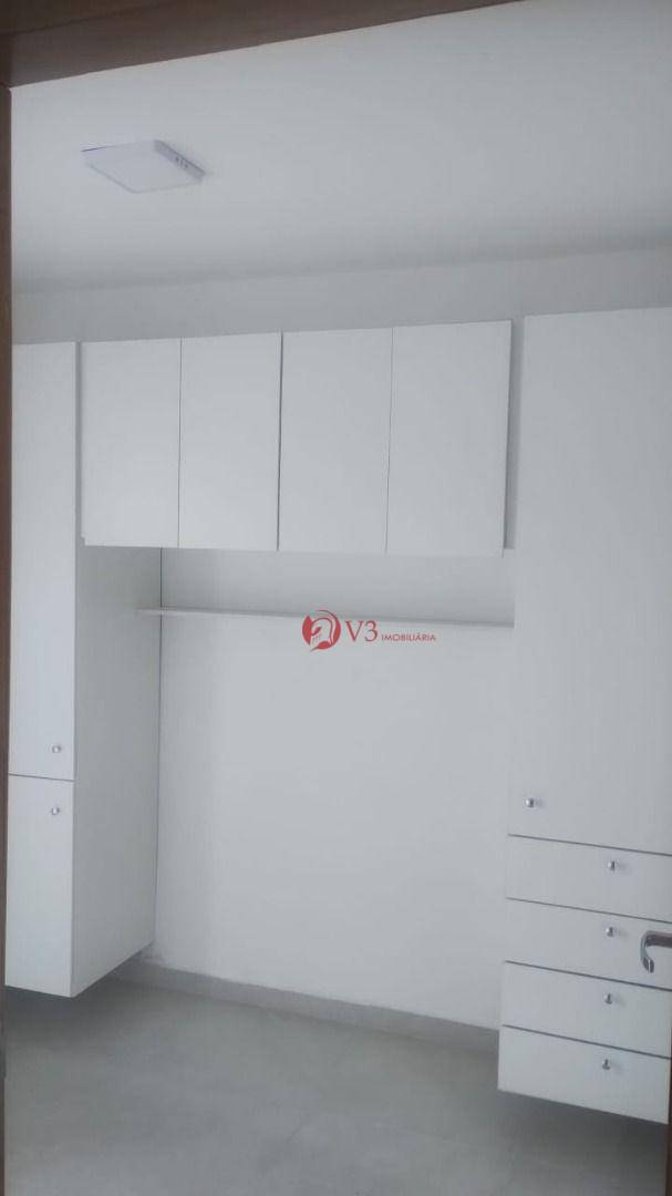 Apartamento para alugar com 2 quartos, 32m² - Foto 7