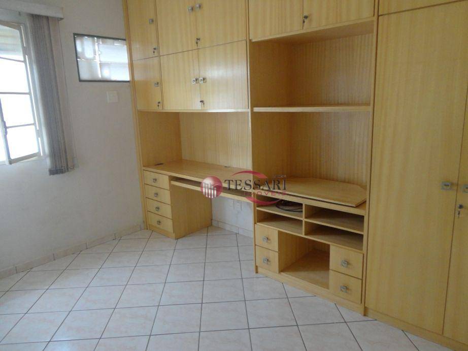 Apartamento para alugar com 2 quartos, 60m² - Foto 4