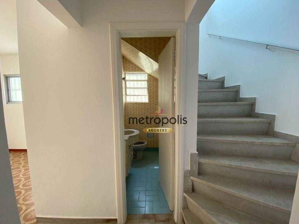 Casa à venda com 3 quartos, 260m² - Foto 11