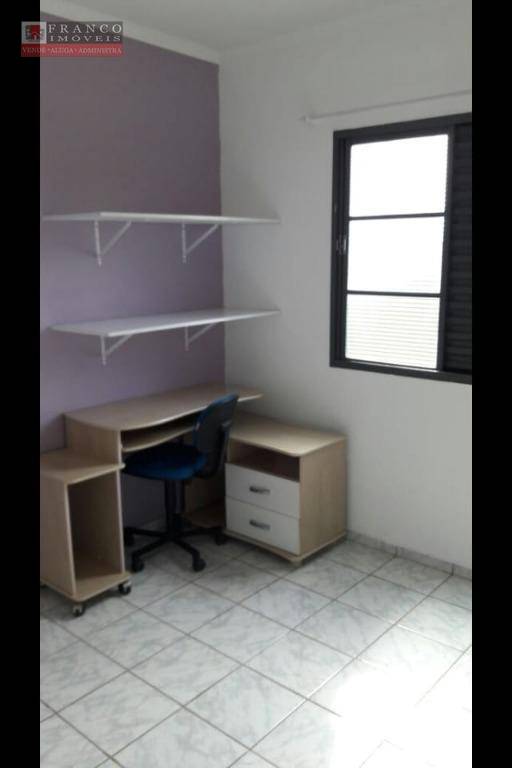 Apartamento à venda com 2 quartos, 48m² - Foto 4