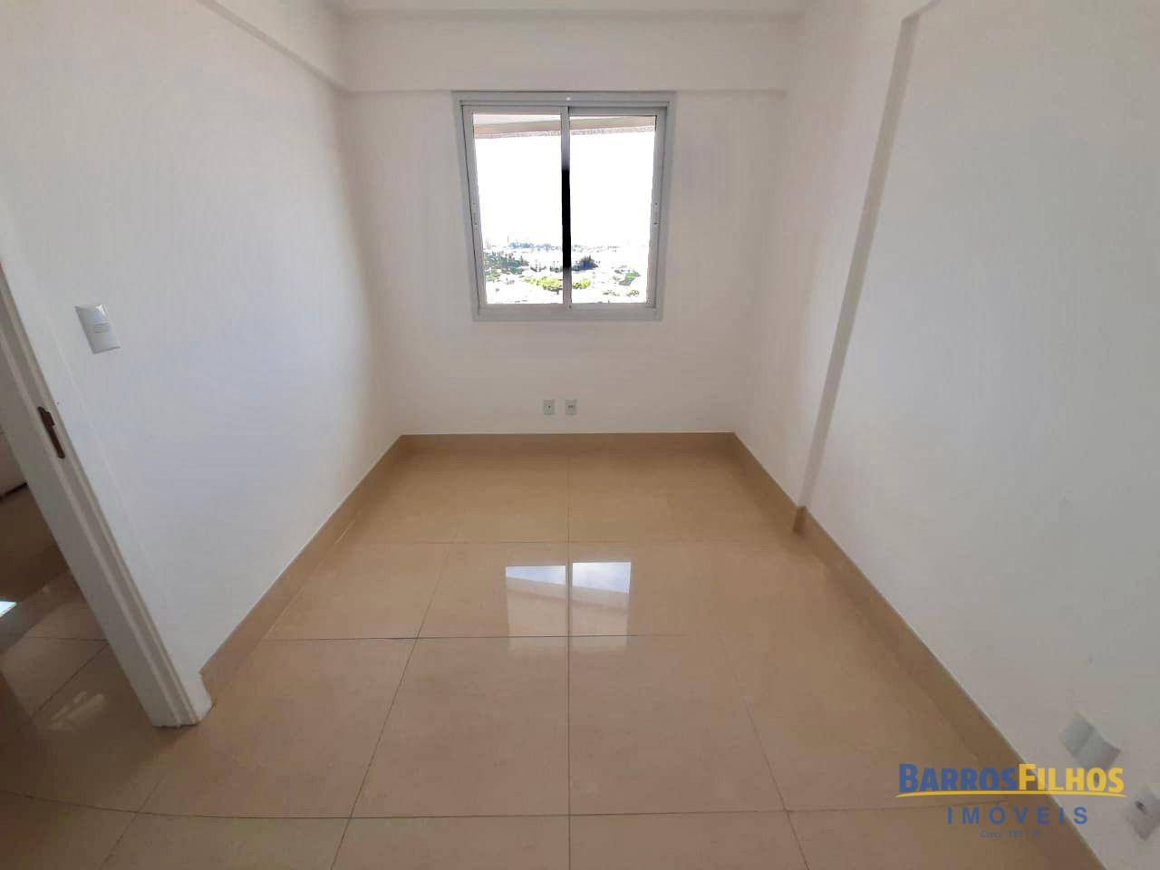 Apartamento para alugar com 2 quartos, 80m² - Foto 11