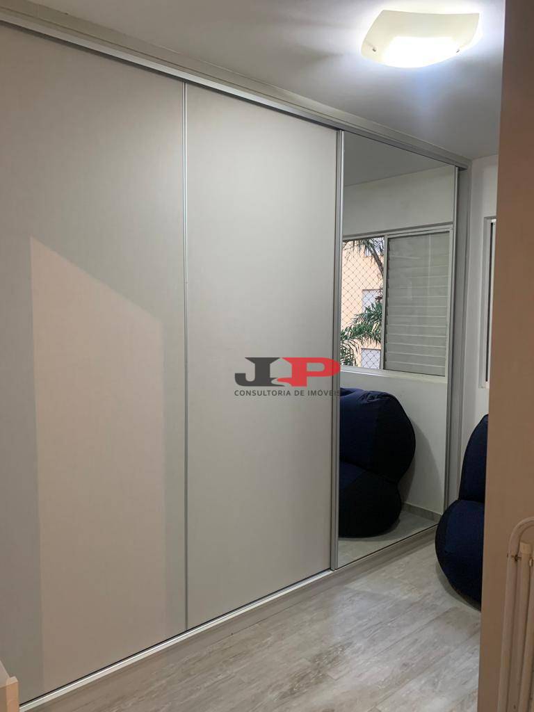 Apartamento à venda com 2 quartos, 64m² - Foto 18