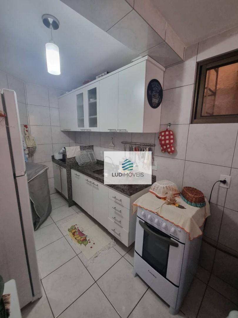 Apartamento à venda com 2 quartos, 61m² - Foto 19