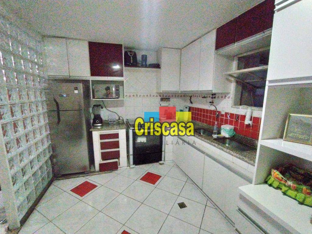 Casa à venda com 6 quartos, 280m² - Foto 9