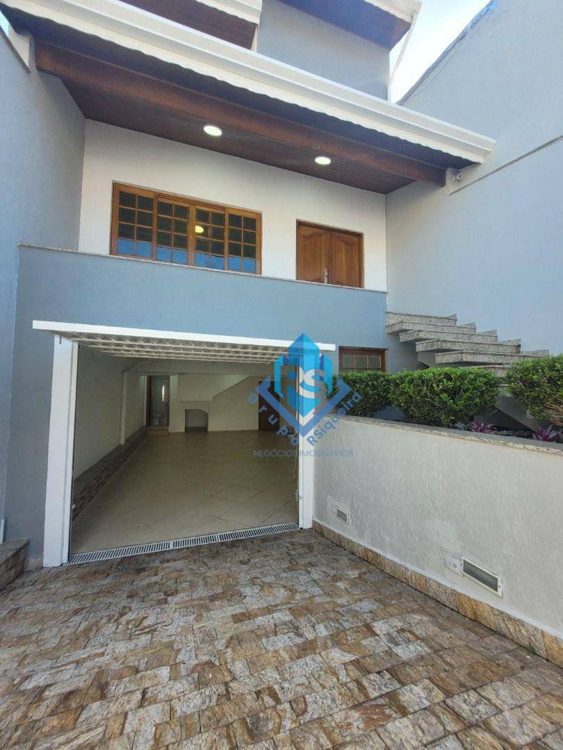 Sobrado à venda com 3 quartos, 245m² - Foto 32