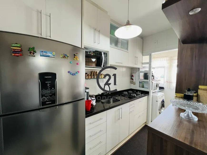 Apartamento à venda com 3 quartos, 92m² - Foto 9
