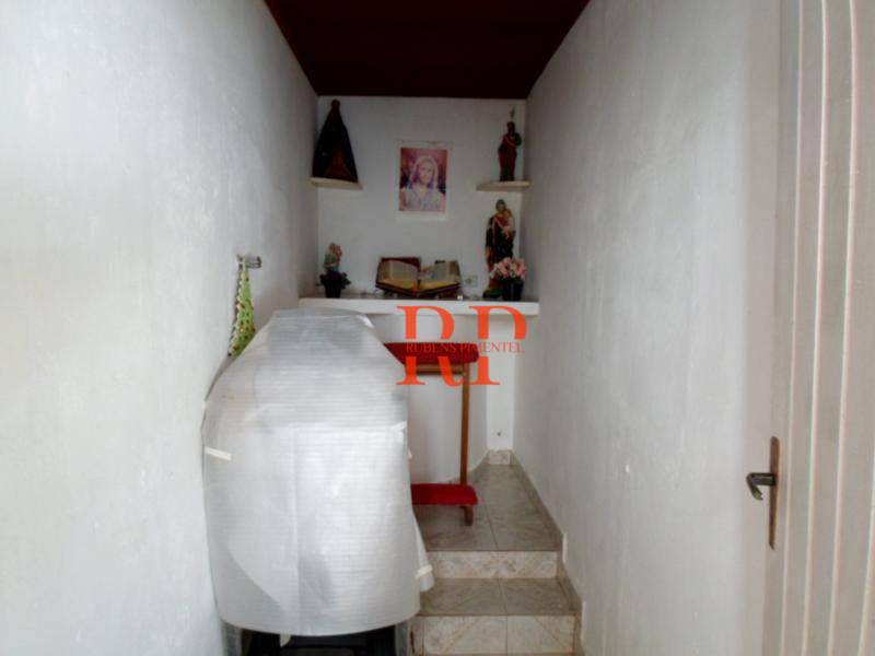 Chácara à venda com 8 quartos, 600m² - Foto 10