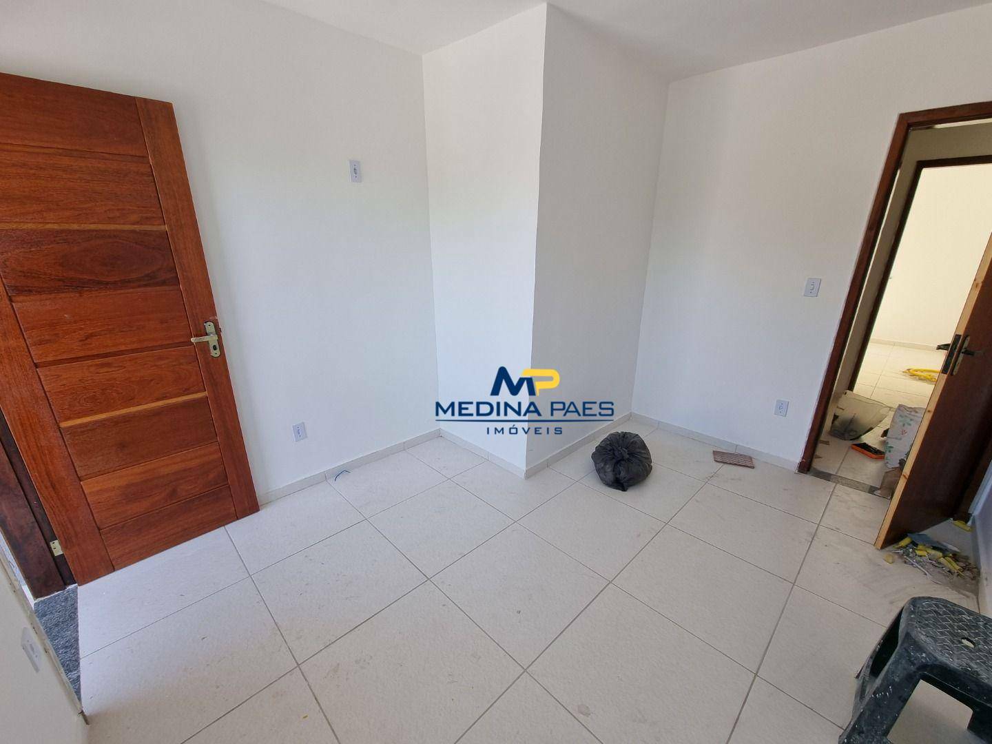 Casa à venda com 2 quartos, 65m² - Foto 12