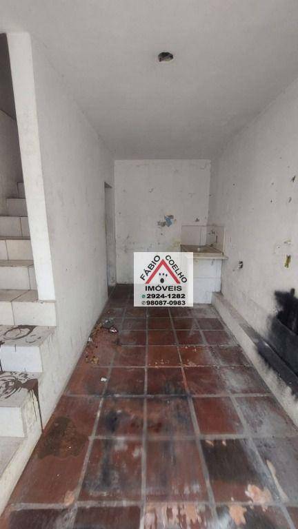 Sobrado à venda e aluguel com 2 quartos, 90m² - Foto 12