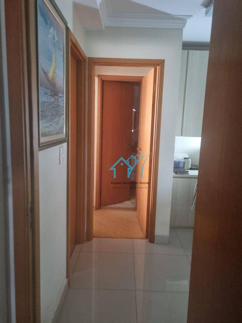 Apartamento à venda com 3 quartos, 146m² - Foto 6