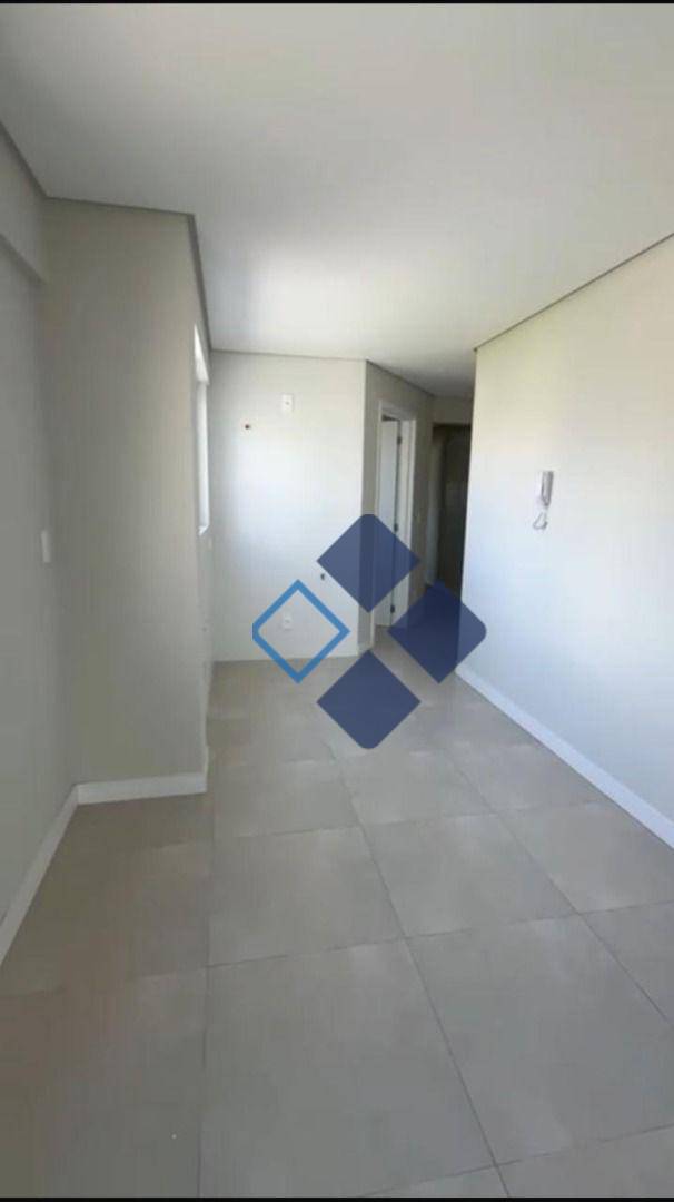 Apartamento à venda com 2 quartos, 69m² - Foto 2