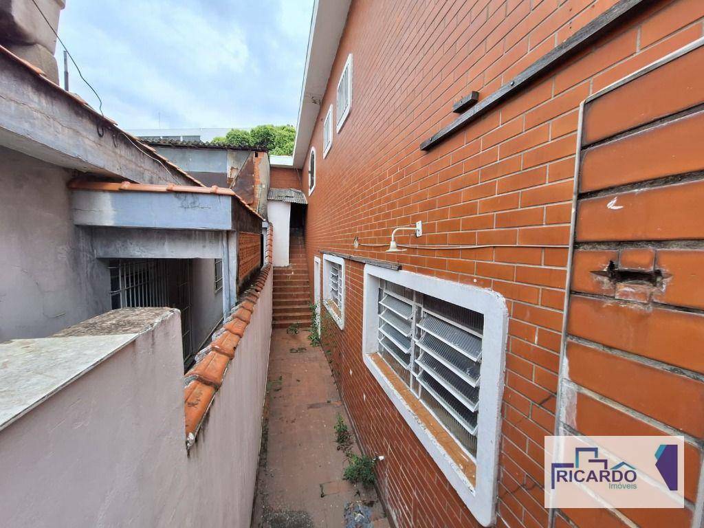 Casa à venda e aluguel com 5 quartos, 384m² - Foto 27