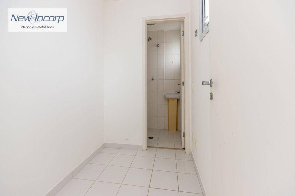 Apartamento à venda com 3 quartos, 227m² - Foto 18