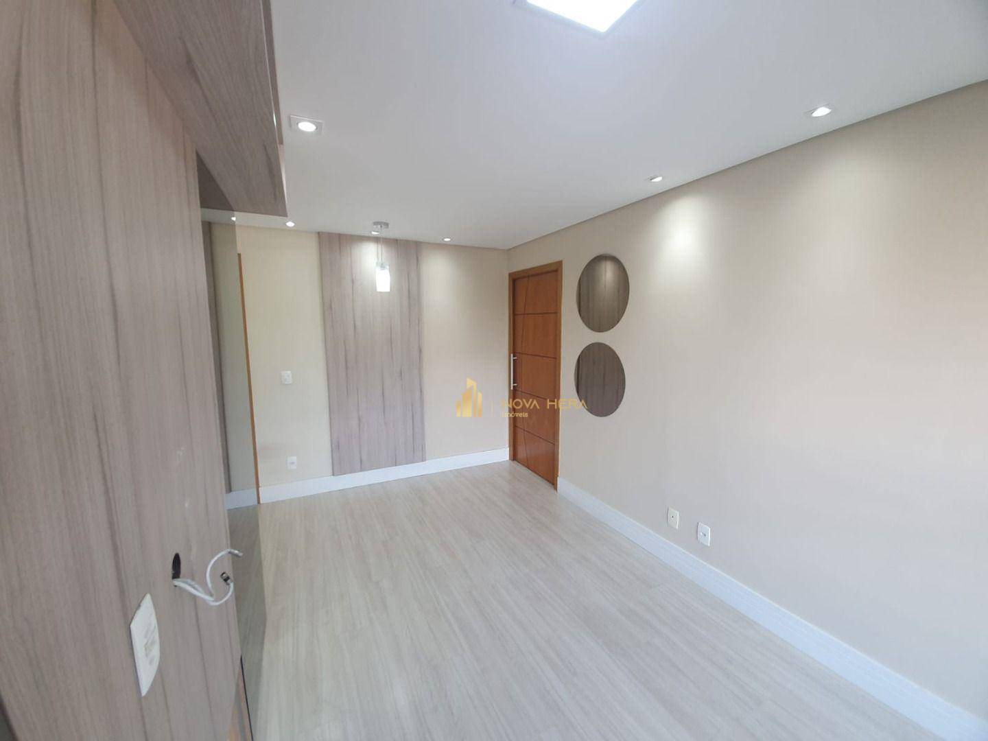 Apartamento à venda com 2 quartos, 53m² - Foto 13