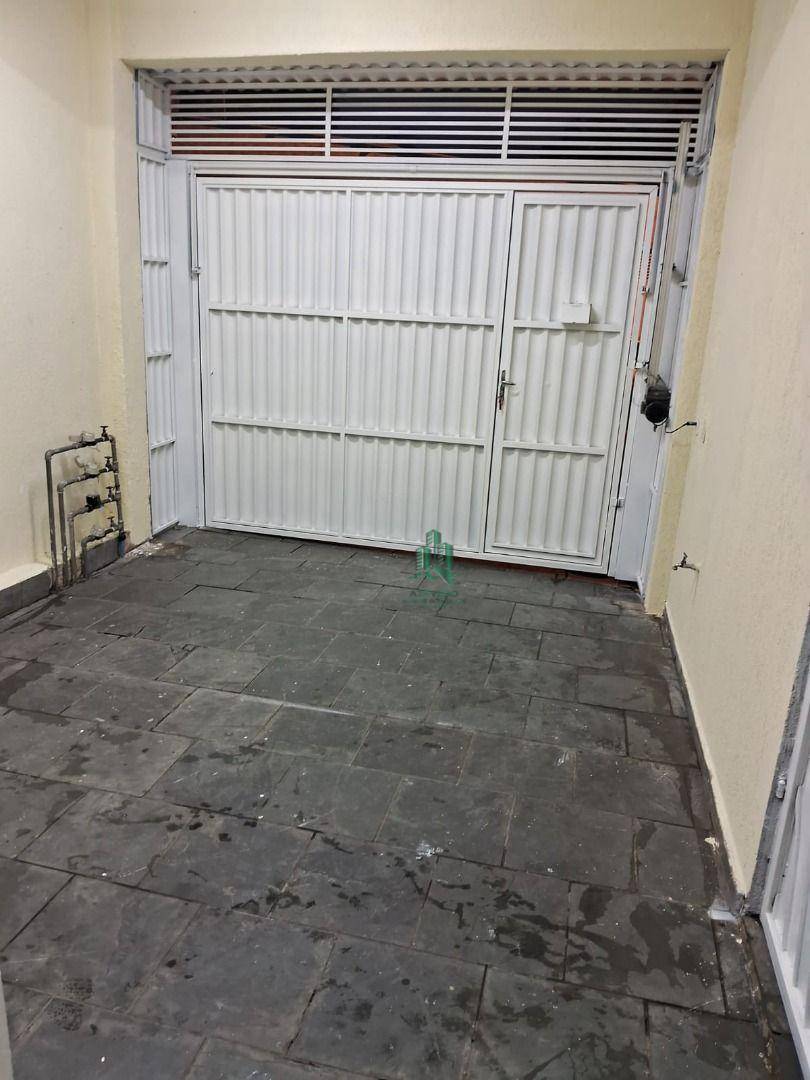 Sobrado à venda com 3 quartos, 160m² - Foto 4