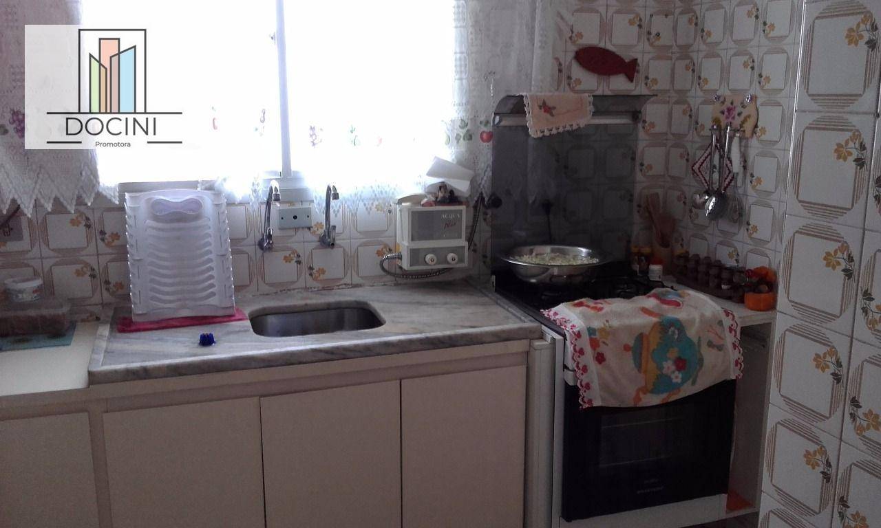 Apartamento à venda com 2 quartos, 68m² - Foto 3