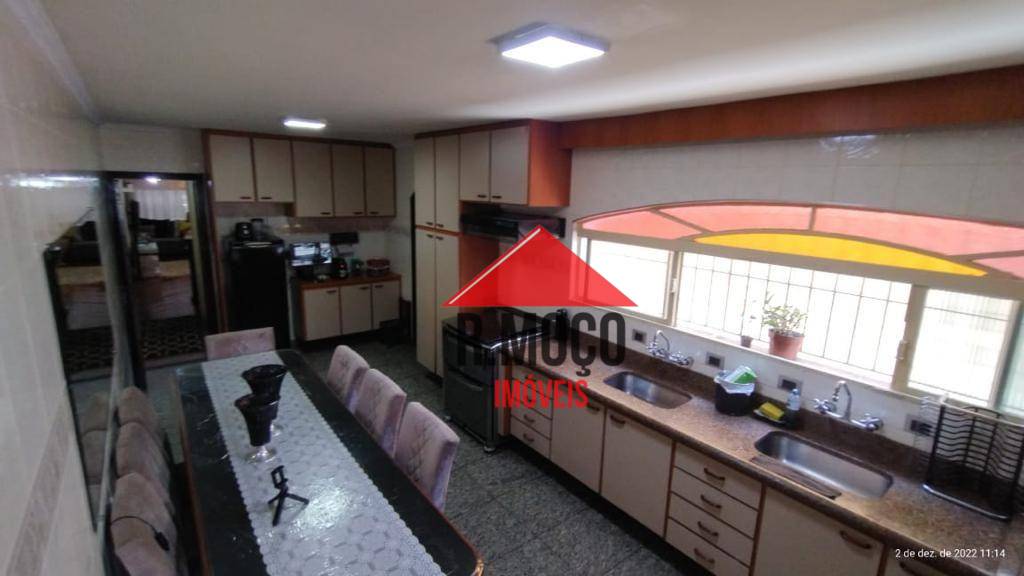 Sobrado à venda com 4 quartos, 169m² - Foto 6