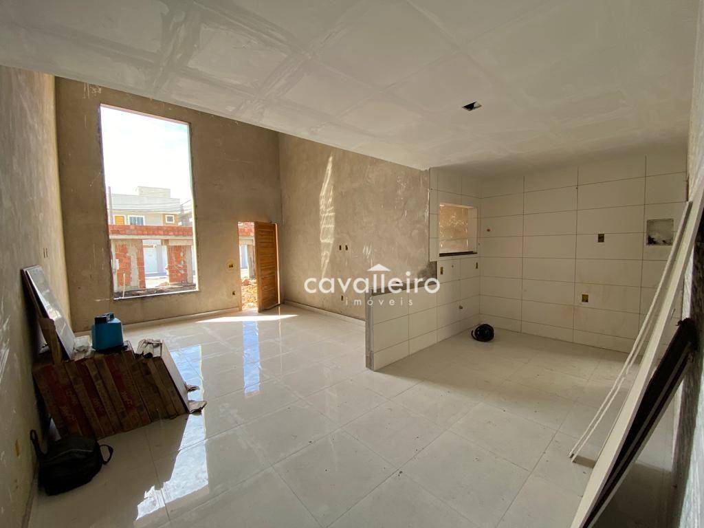 Casa à venda com 3 quartos, 120m² - Foto 4