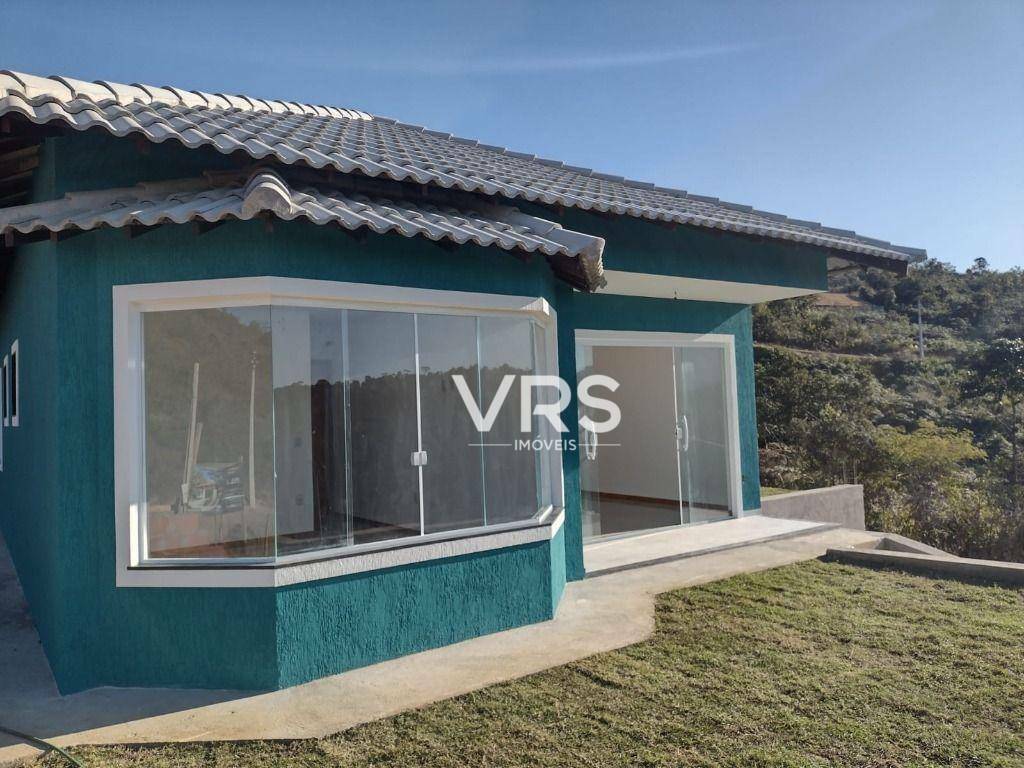 Casa de Condomínio à venda com 3 quartos, 100m² - Foto 1