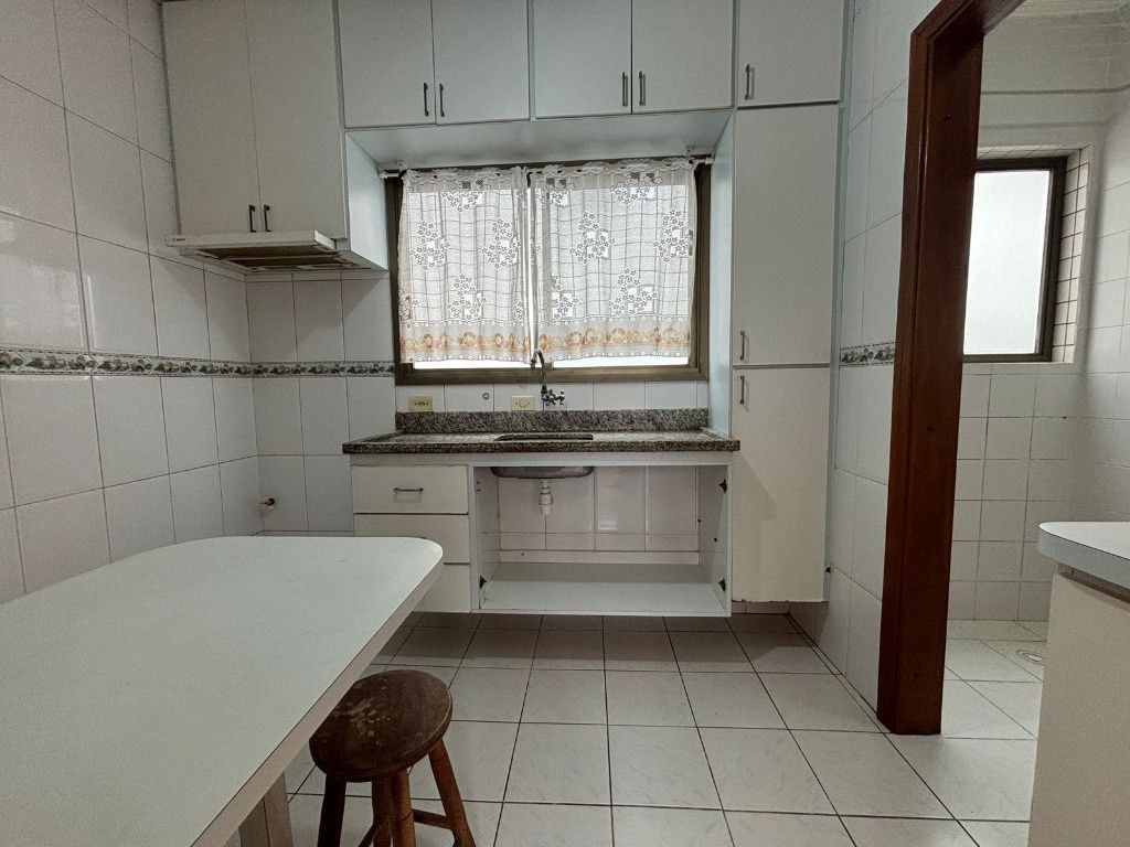 Apartamento à venda com 2 quartos, 47m² - Foto 11