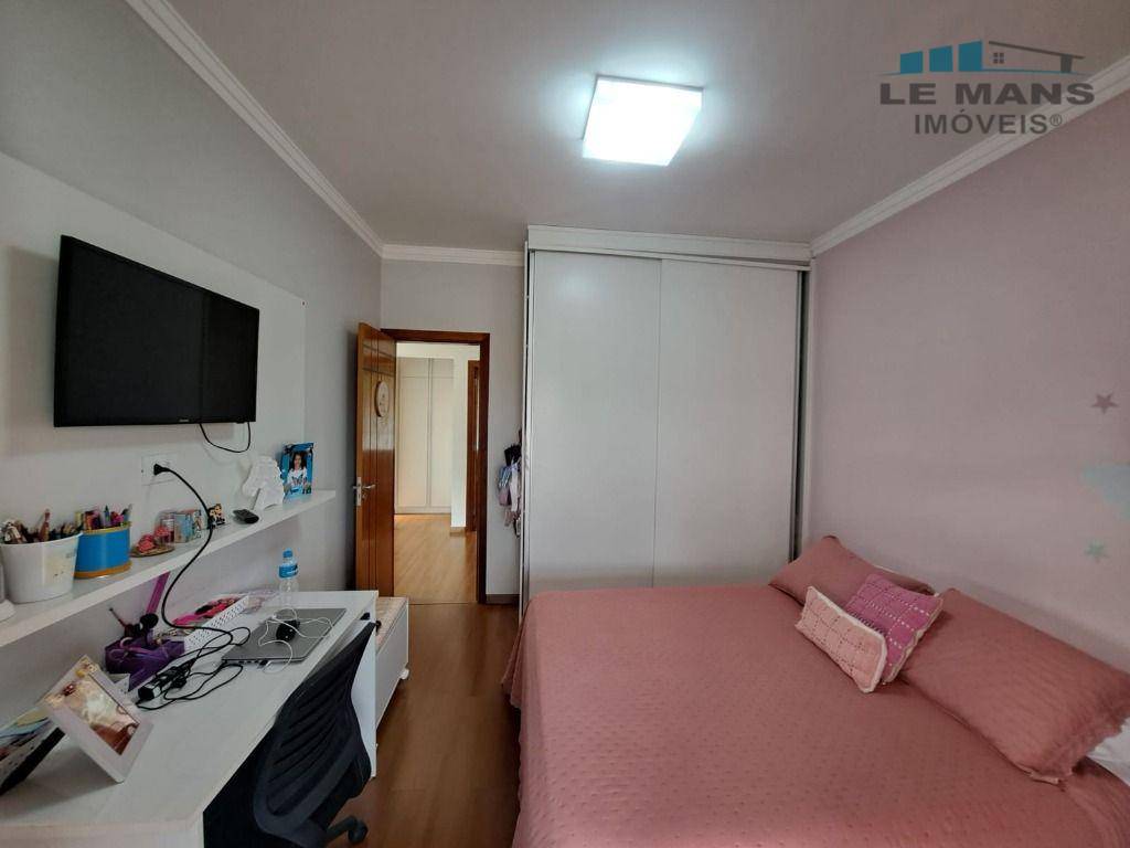 Casa à venda com 3 quartos, 186m² - Foto 25