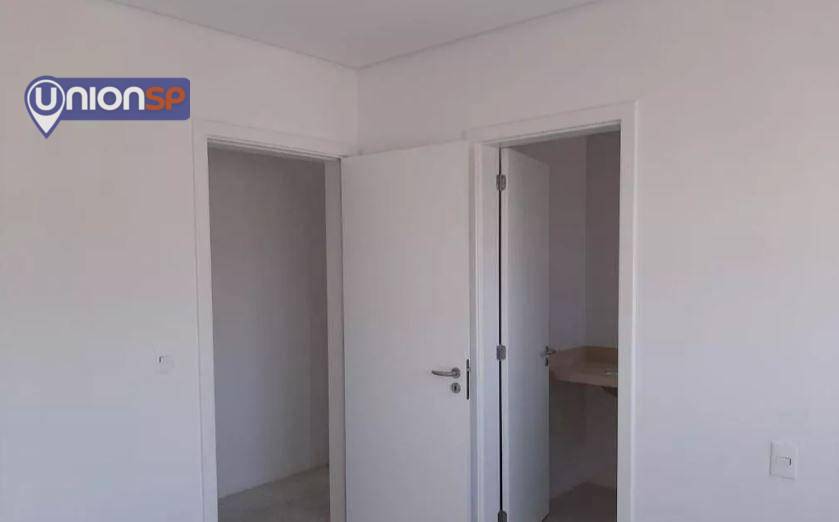 Apartamento à venda com 4 quartos, 270m² - Foto 4