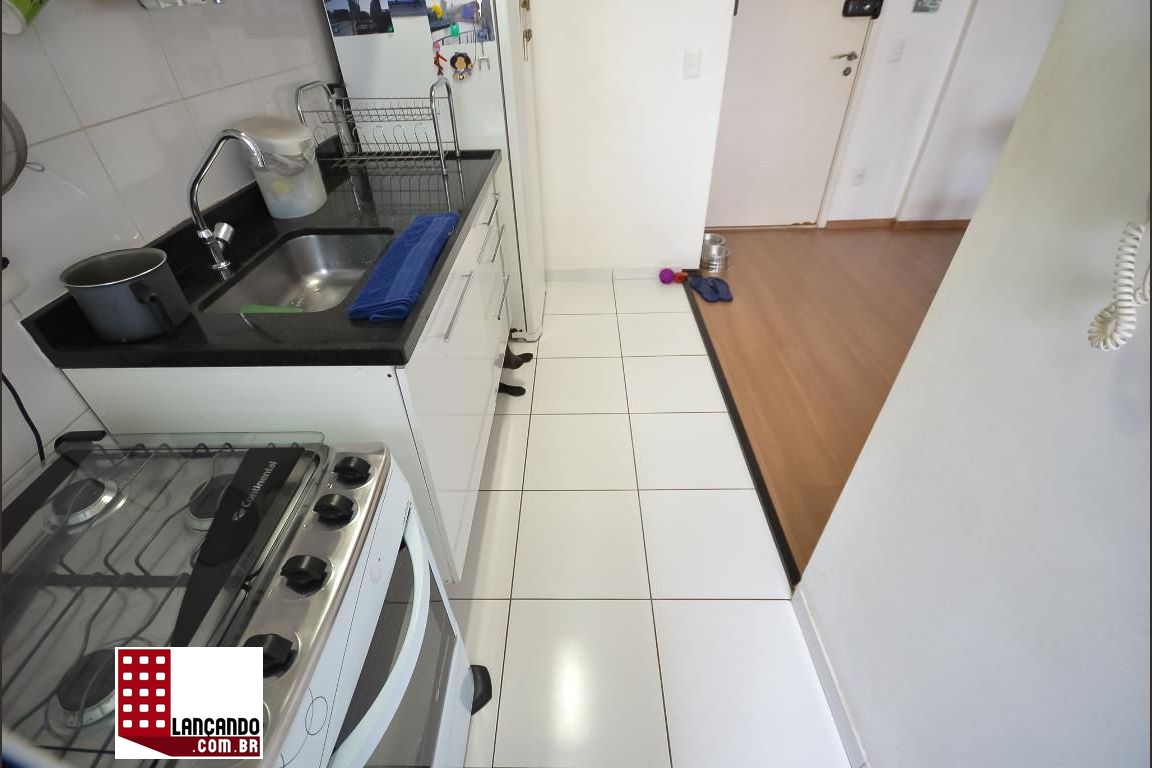 Apartamento à venda com 2 quartos, 49m² - Foto 19