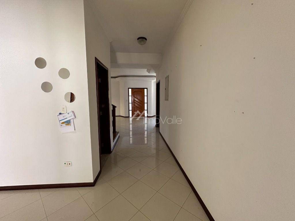 Casa de Condomínio à venda com 4 quartos, 292m² - Foto 10