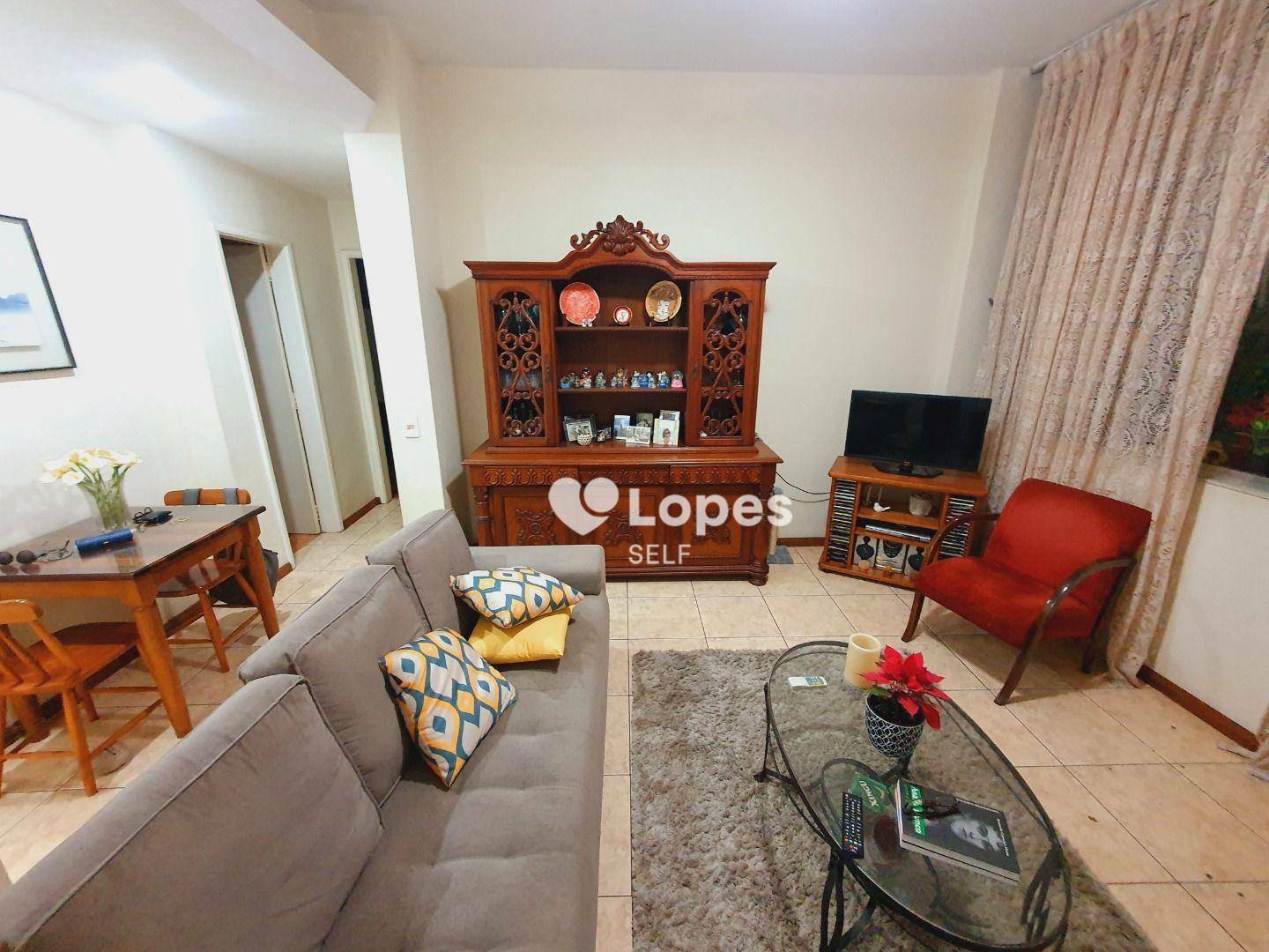 Apartamento à venda com 2 quartos, 70m² - Foto 2