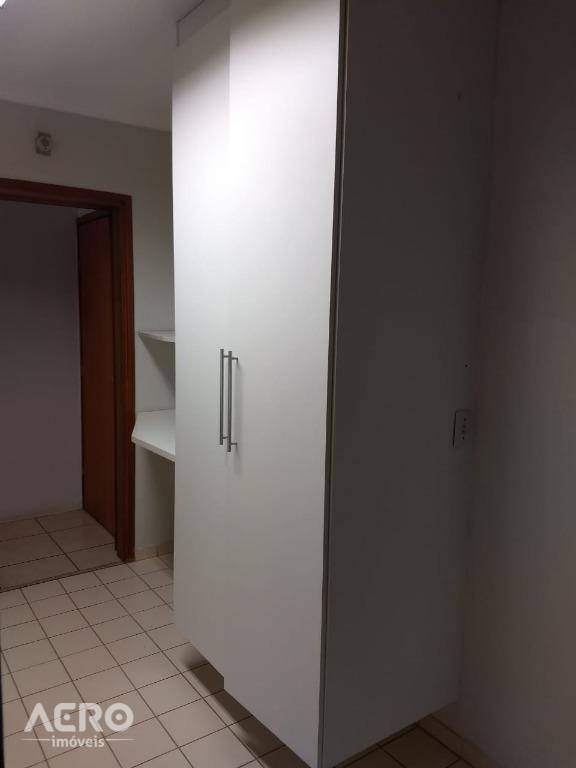 Apartamento à venda com 3 quartos, 80m² - Foto 18