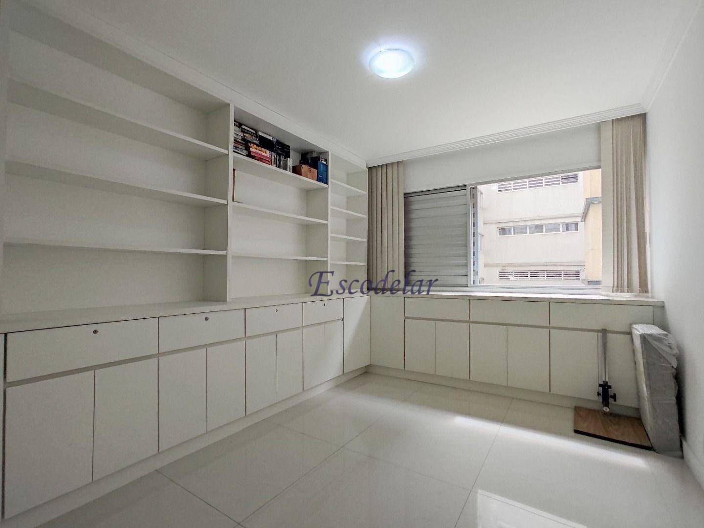 Apartamento à venda com 4 quartos, 150m² - Foto 23