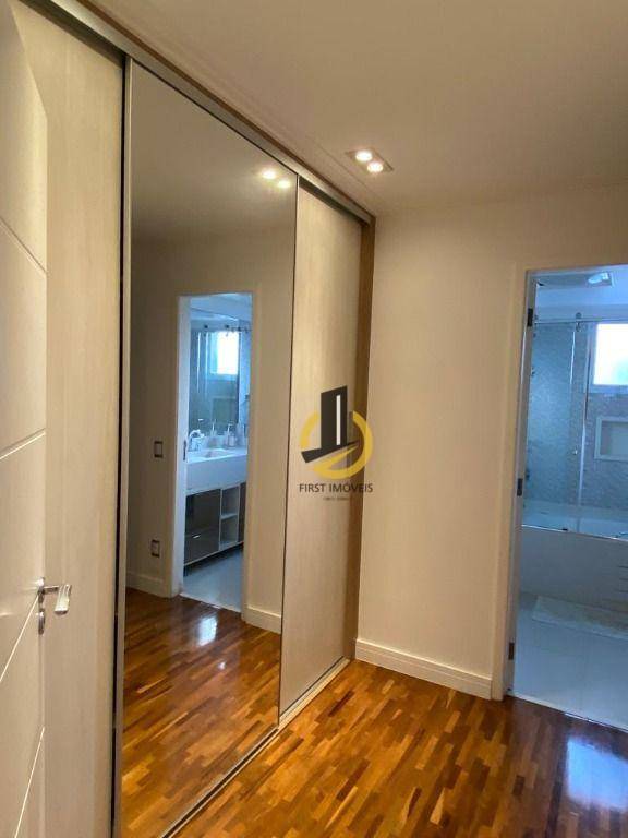 Apartamento à venda com 4 quartos, 240m² - Foto 40