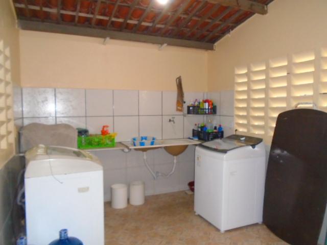 Casa à venda com 3 quartos, 182m² - Foto 18