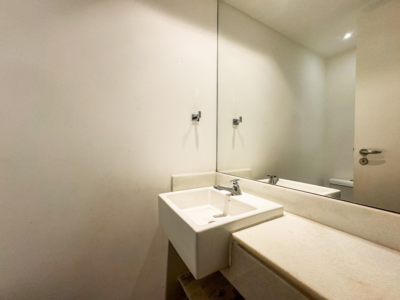 Apartamento à venda com 3 quartos, 199m² - Foto 46