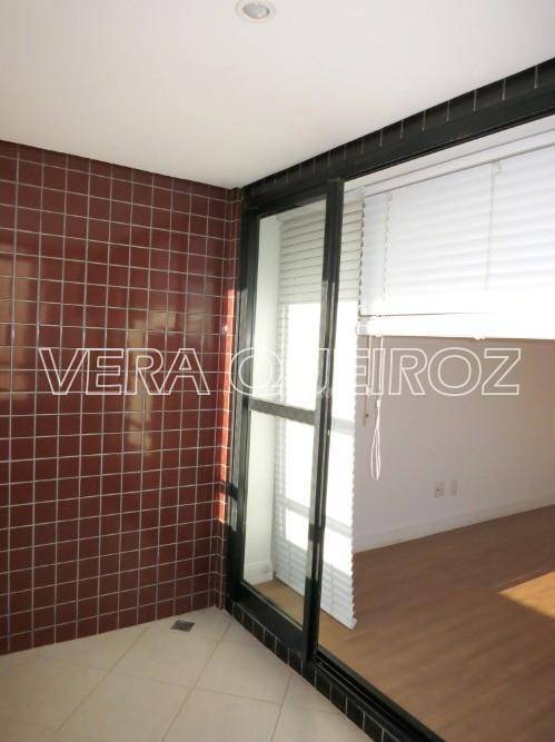 Apartamento à venda com 3 quartos, 110m² - Foto 6