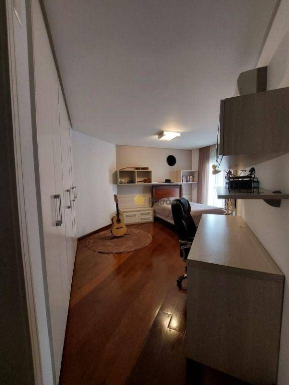 Apartamento à venda e aluguel com 4 quartos, 225m² - Foto 14