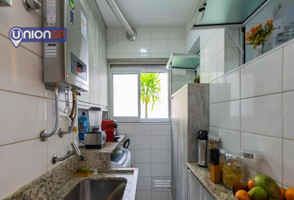 Apartamento à venda com 3 quartos, 75m² - Foto 19