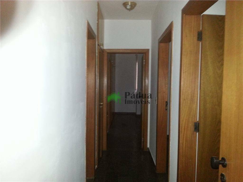 Apartamento à venda com 3 quartos, 158m² - Foto 4