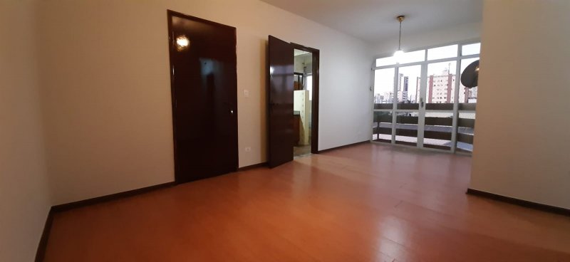 Apartamento, 3 quartos, 75 m² - Foto 1