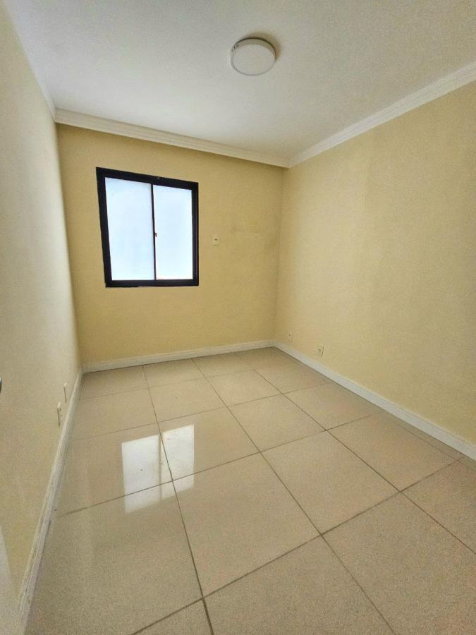 Apartamento à venda com 3 quartos, 86m² - Foto 3