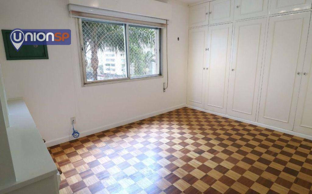 Apartamento à venda com 3 quartos, 187m² - Foto 12