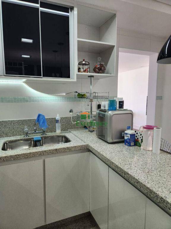 Apartamento à venda com 3 quartos, 133m² - Foto 28