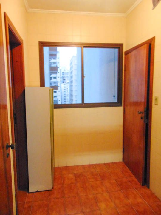 Apartamento à venda com 3 quartos, 109m² - Foto 3