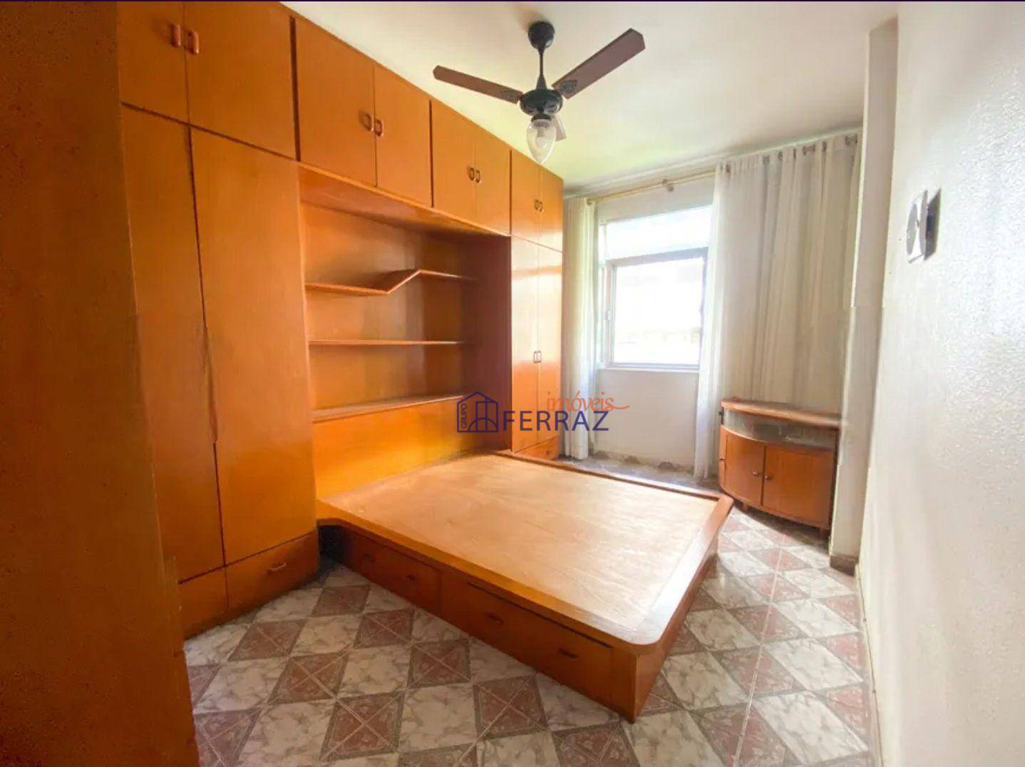 Apartamento à venda com 2 quartos, 90m² - Foto 4