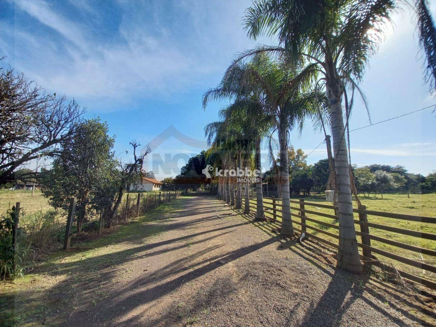 Chácara à venda com 1 quarto, 8500M2 - Foto 1